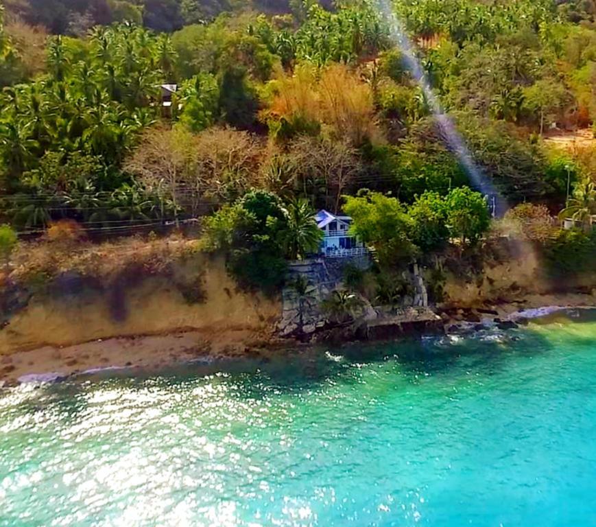 La Bella Beach House Boljoon Exterior photo