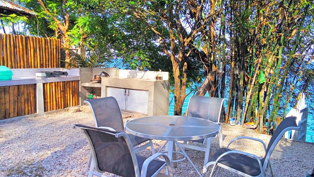 La Bella Beach House Boljoon Exterior photo